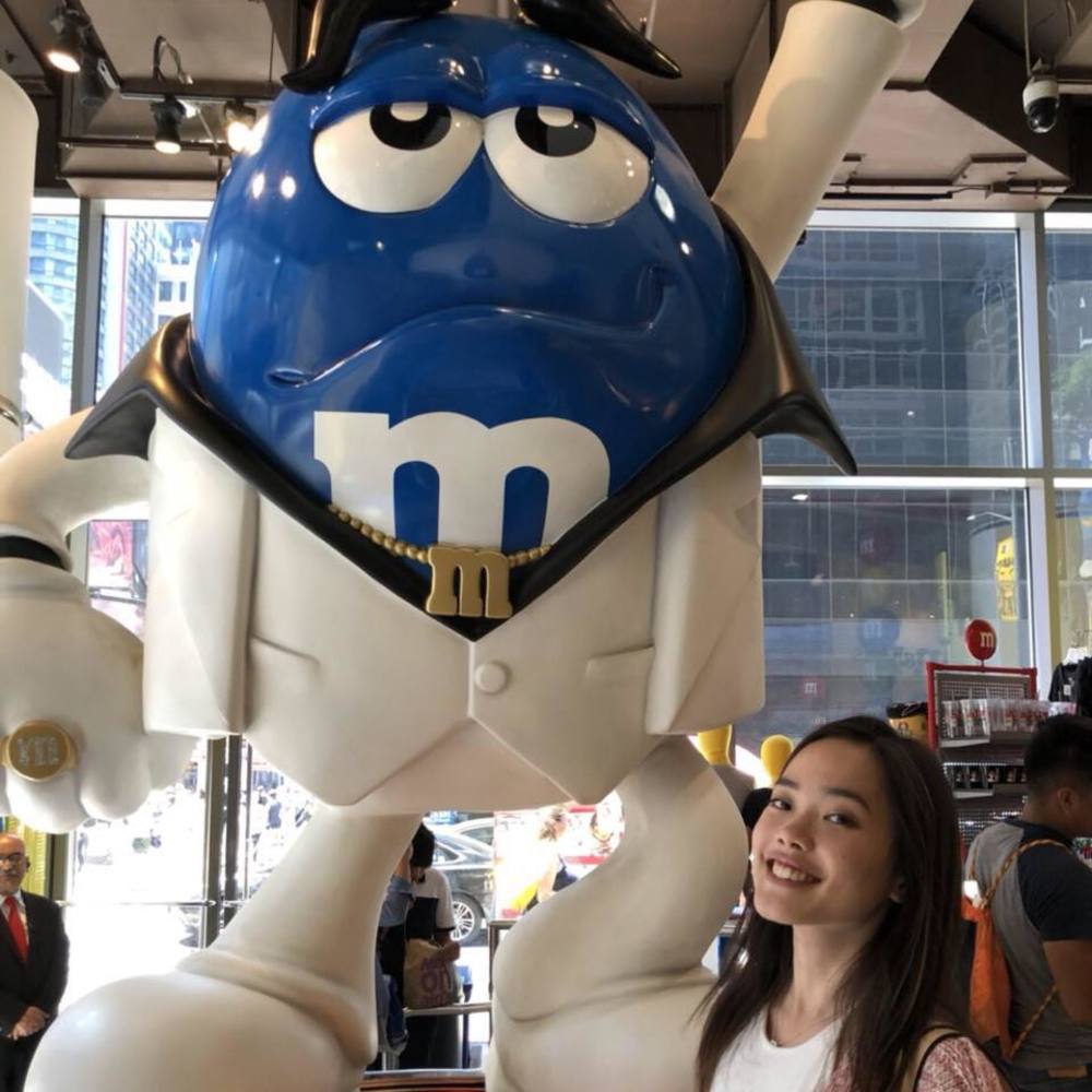 Meet your Posher, Moeka